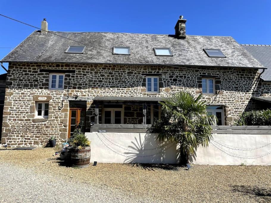 Gites Le Bisson Heussé Exterior foto